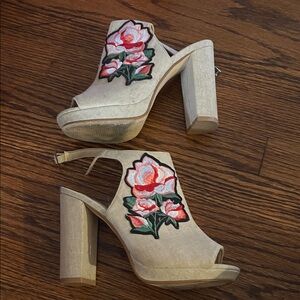 Cape Robbin Beige Floral Platform Heels